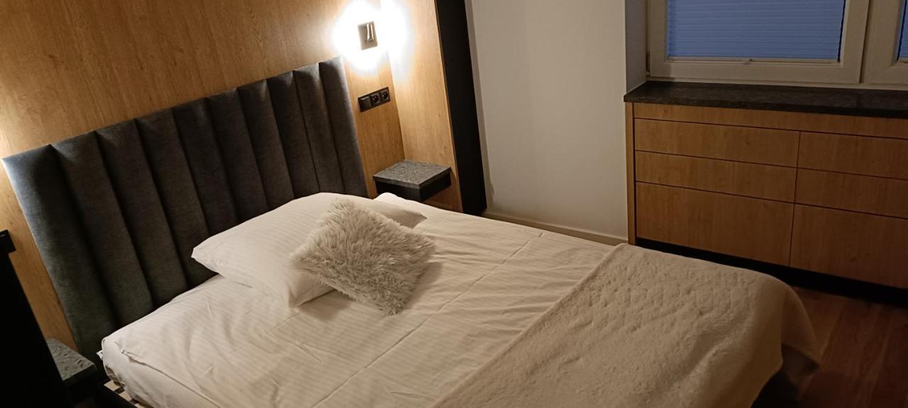 Apartament 3 Maja 4 Apartment Gorlice Luaran gambar