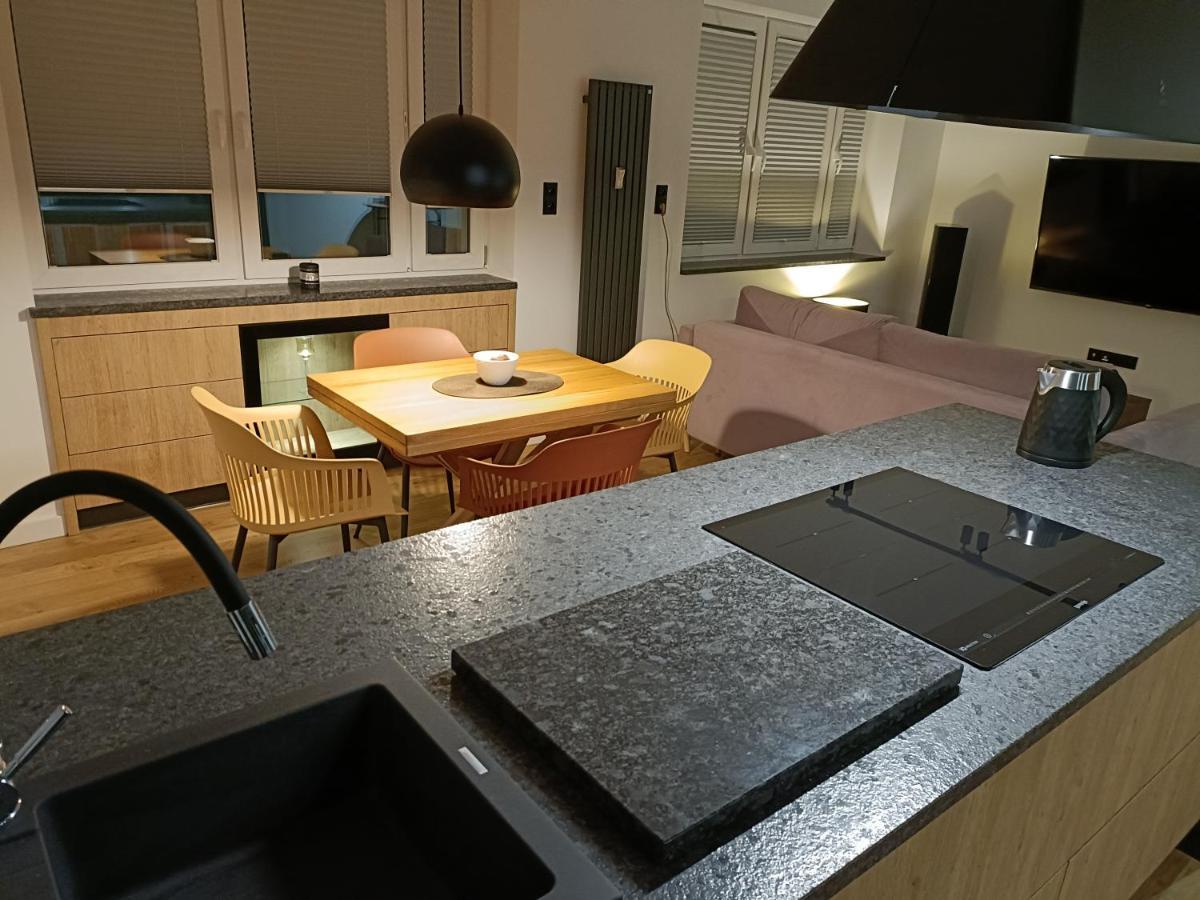 Apartament 3 Maja 4 Apartment Gorlice Luaran gambar